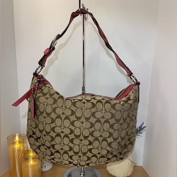 Coach Hobo Khaki Signature Jacquard Print EUC - Picture 1 of 11